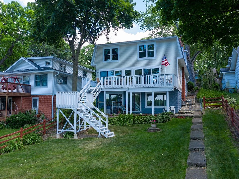 1st image of 39328 N Lake Ave