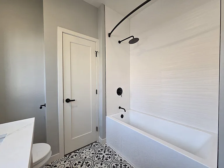 1411 Mohawk St #1411 — Photo 26