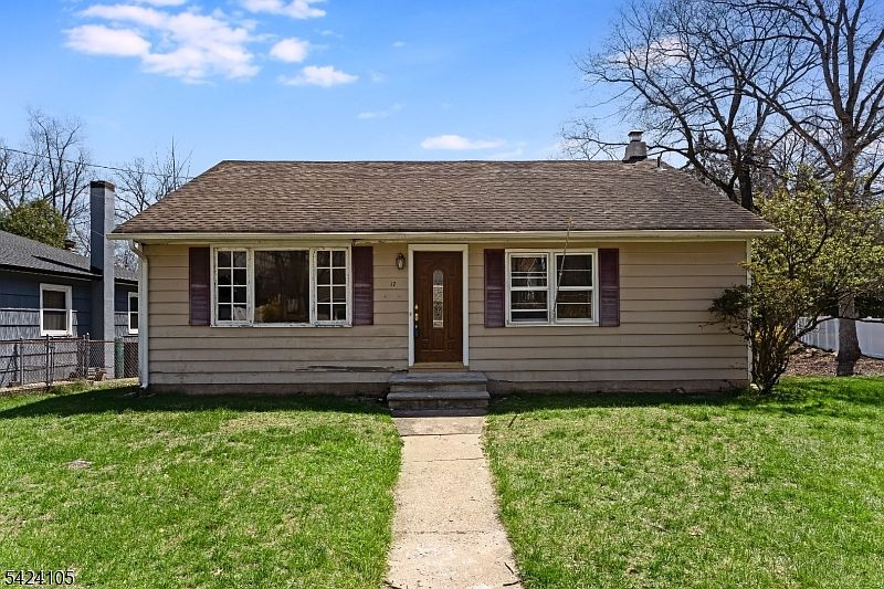 1st image of 17 Katherine Rd