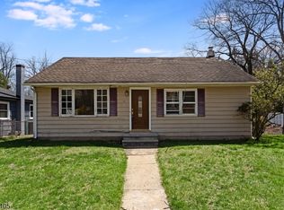 17 Katherine Rd, Rockaway, NJ 07866