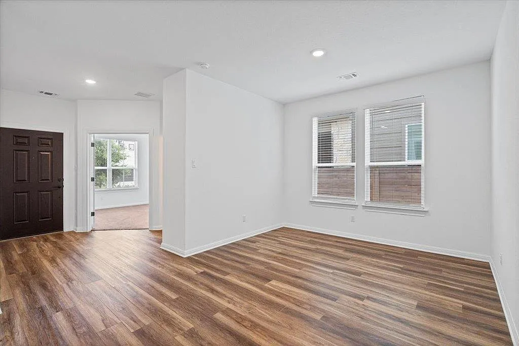 Building Photo - 309 Harbors Ln