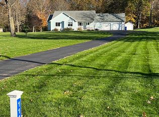 111 Windsorville Rd, Broad Brook, CT 06016