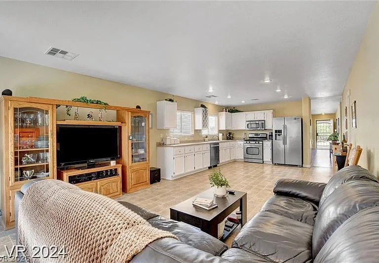 181 White Butte St — Photo 14