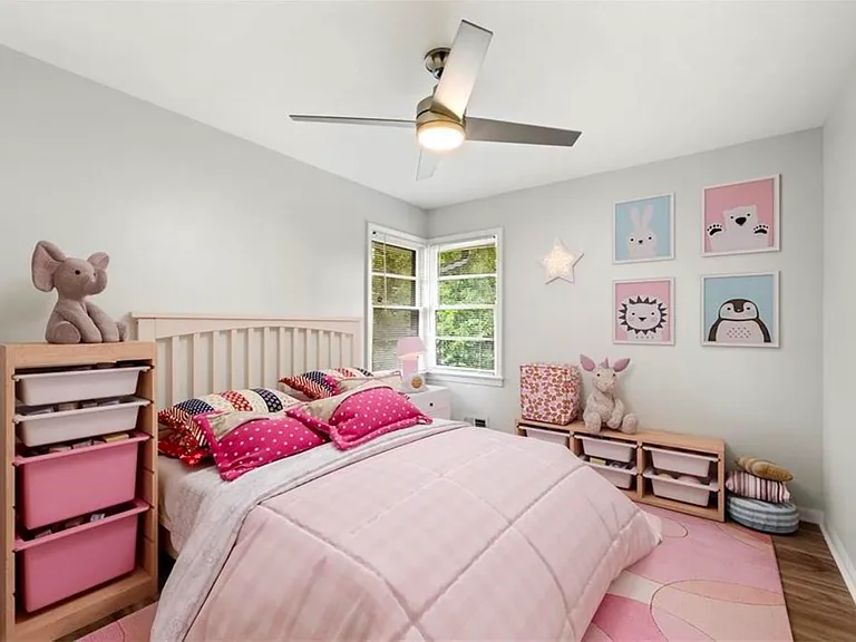 2318 Green Forrest Dr — Photo 18