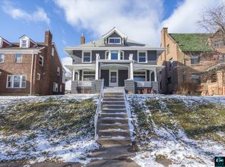 2127 E 2nd St, Duluth, MN 55812