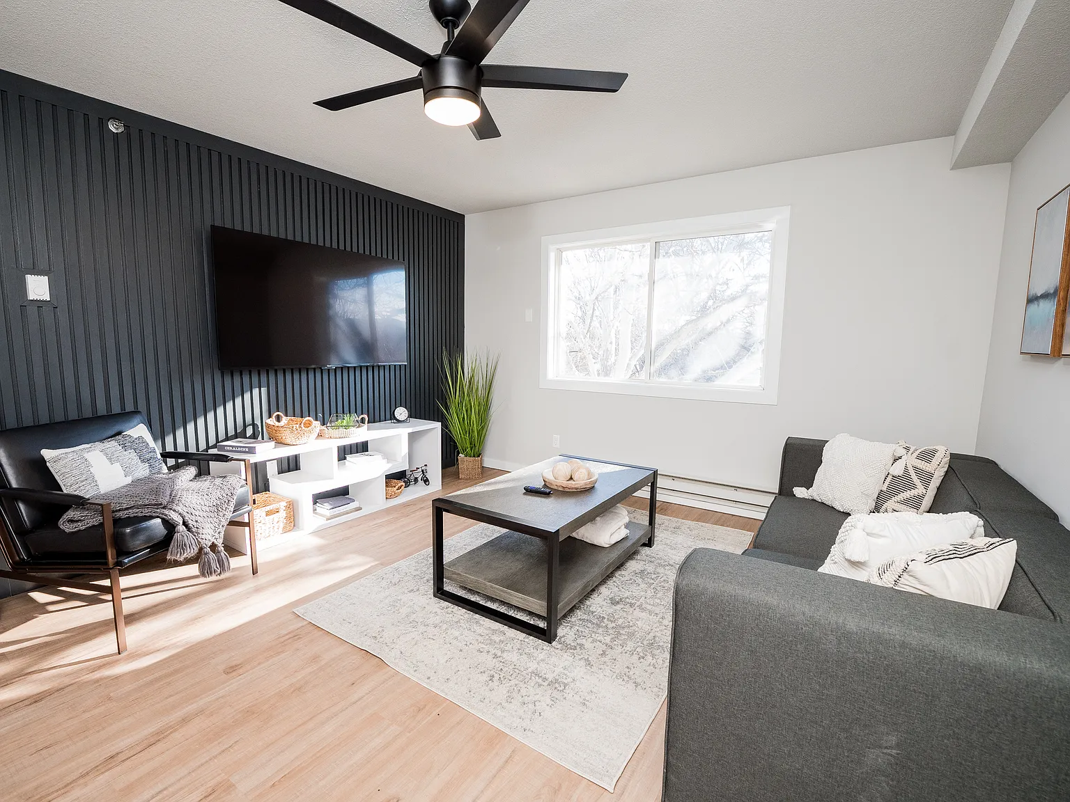 2 bed, 690 sqft, $1,550 — Photo 3
