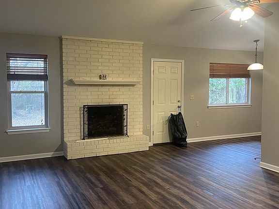 4th image of 2841 N Sunny Ln