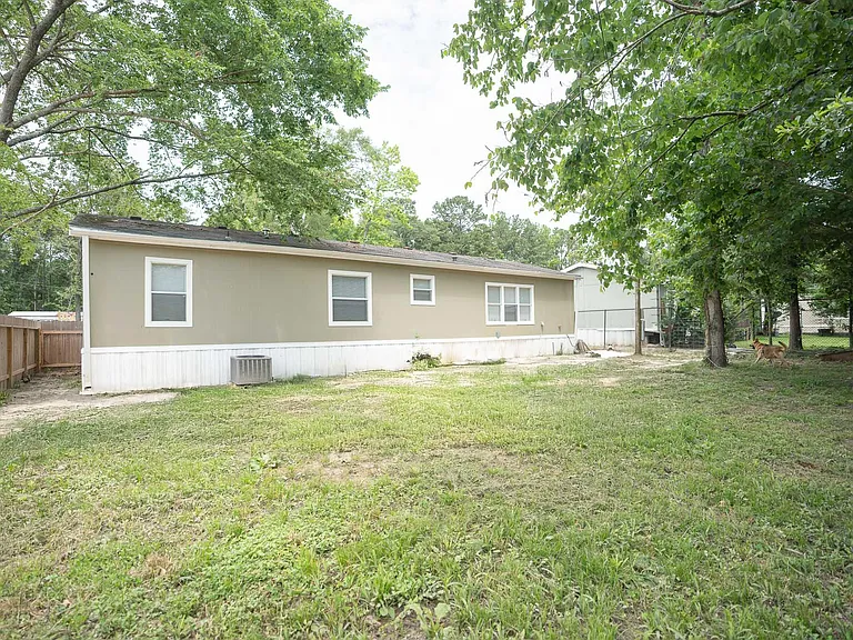 20511 N Sabine Dr — Photo 24