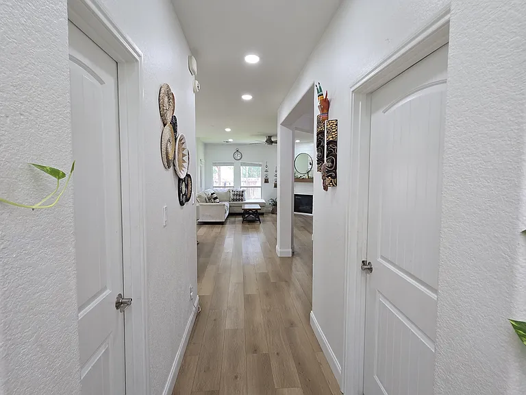 2729 Mirasol Loop — Photo 14