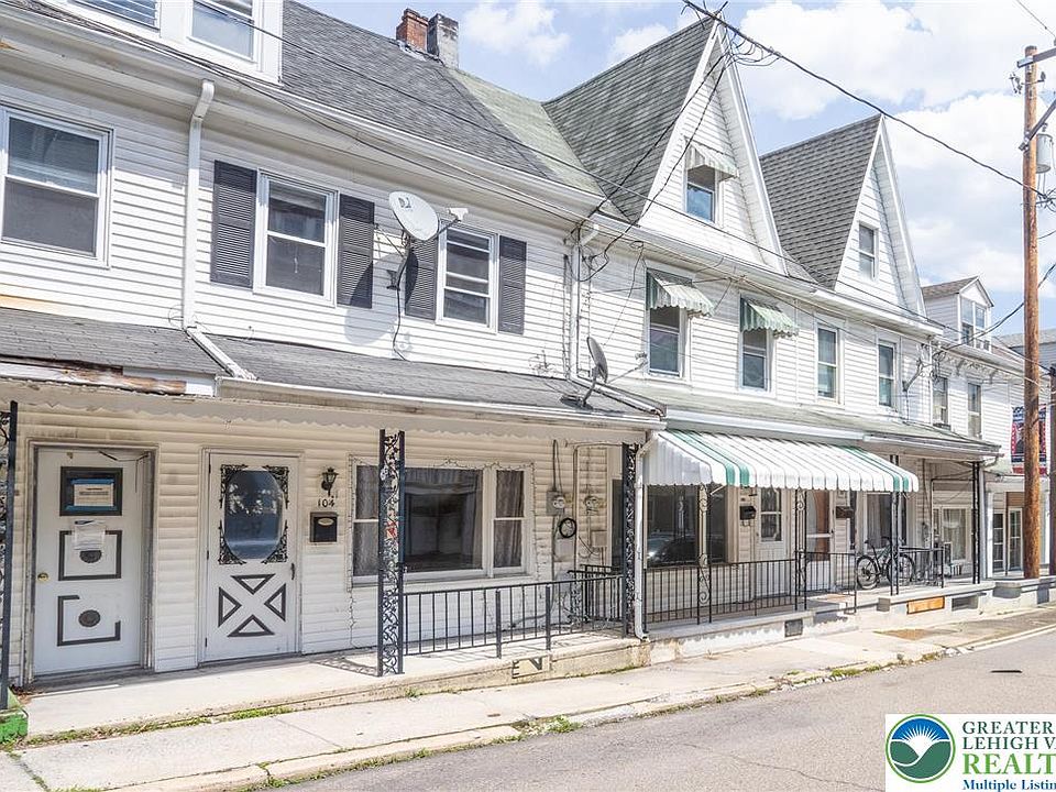 1st image of 104 Water St