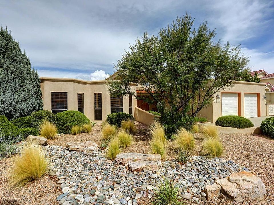 1st image of 10524 Calle Alba NW