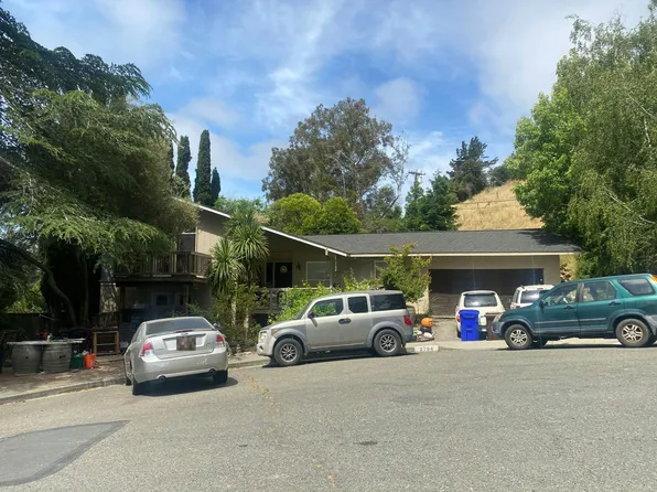 3794 Towns Ct, Pinole, CA 94564