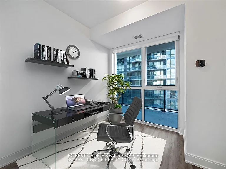 65 Annie Craig Dr #1008 — Photo 20