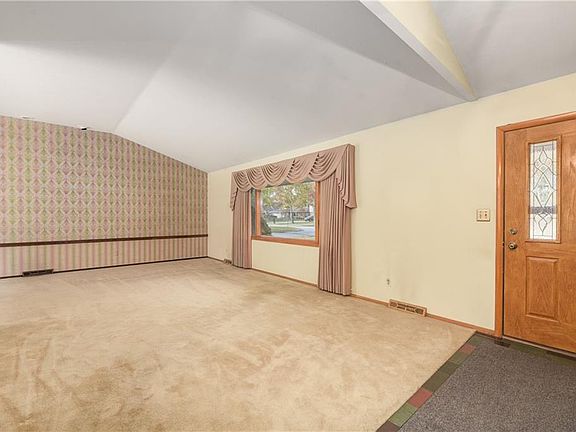 2nd image of 7455 S Cricket Ln