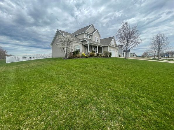 6141 Longhorn Trl, Stevensville, MI 49127