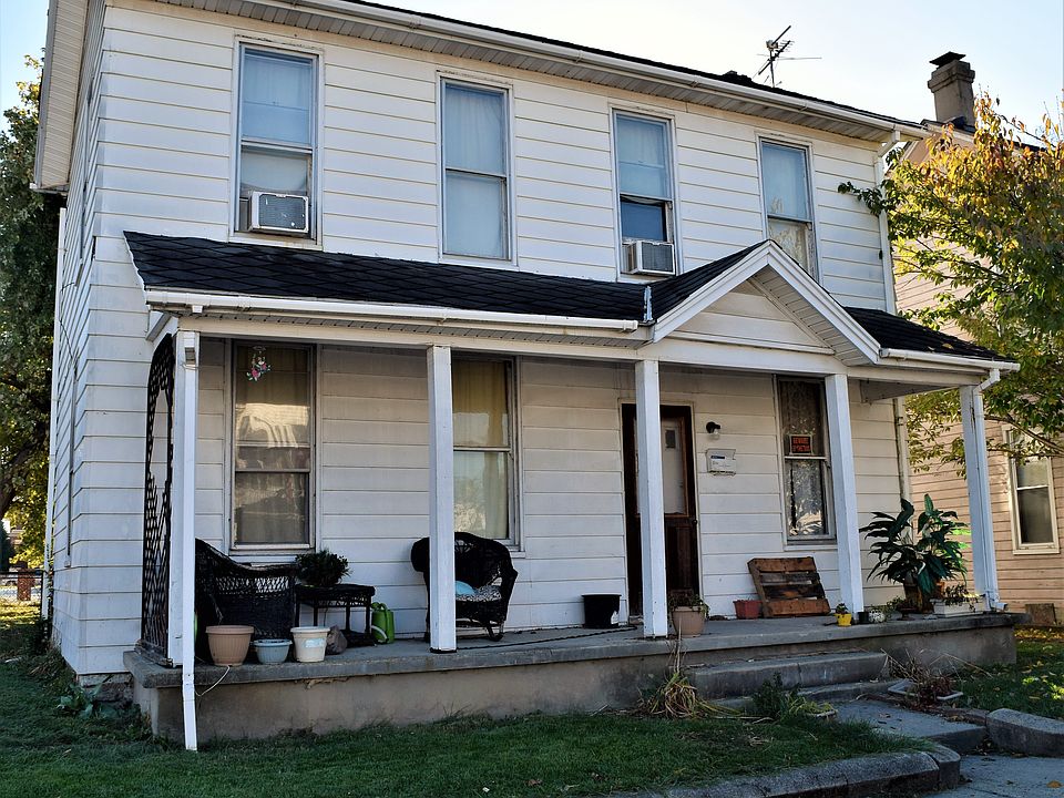 1st image of 546 Maple Ave