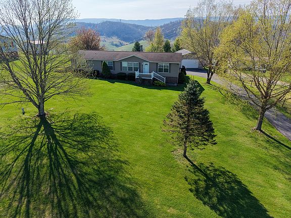 5th image of 88 Grandview Dr