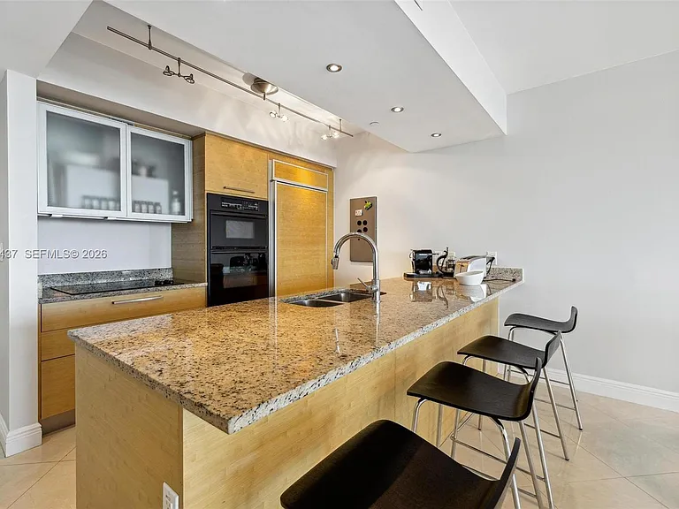 1830 S Ocean Dr #2703 — Photo 2