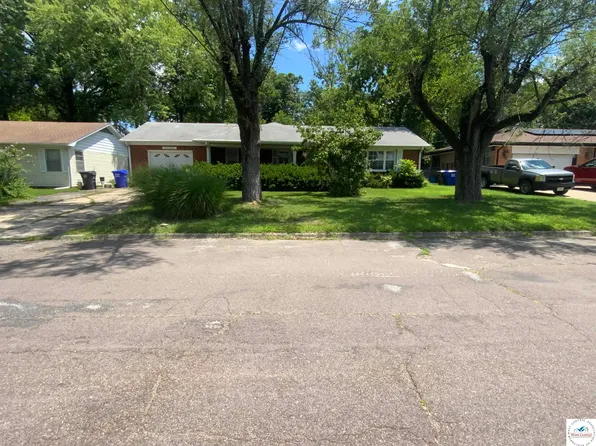 1105 Herold Ave, Sedalia, MO 65301