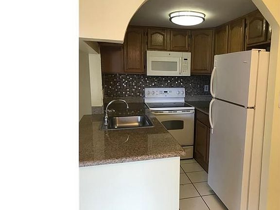 5th image of 10023 Winding Lake Rd APT 102