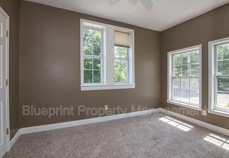 1720 Cullman Ave #3 — Photo 9