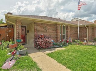 2008 Embassy Way, Carrollton, TX 75006