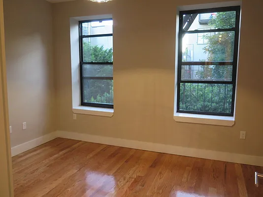 Rented by Spot It Realty LLC | media 9