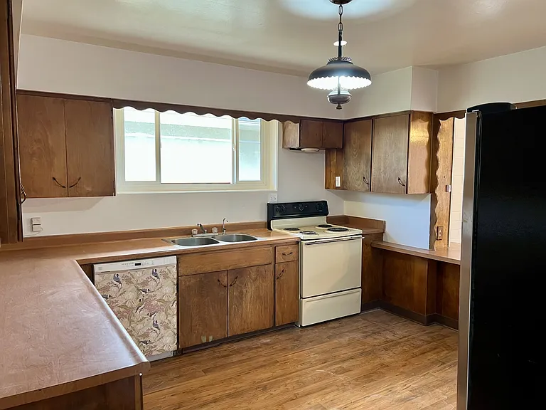 1168 Idaho St — Photo 9