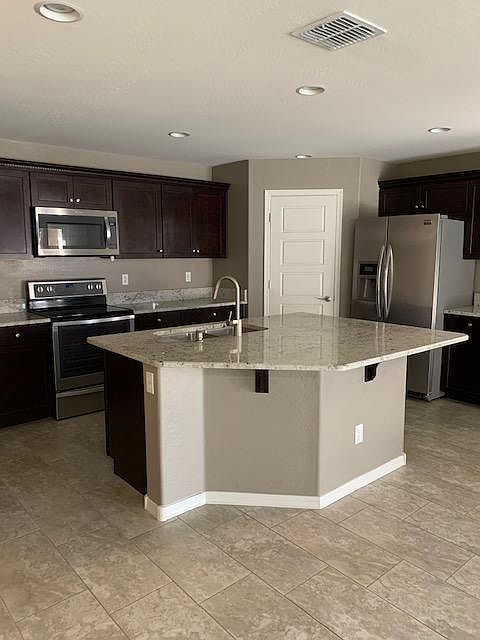 1st image of 1433 N Balboa