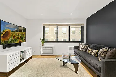 Sold by Citi Habitats