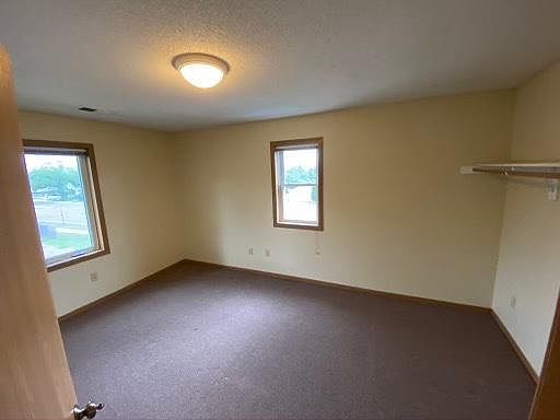 5th image of 926 8th Ave S