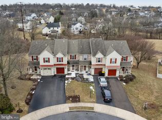 628 New Market Dr, Souderton, PA