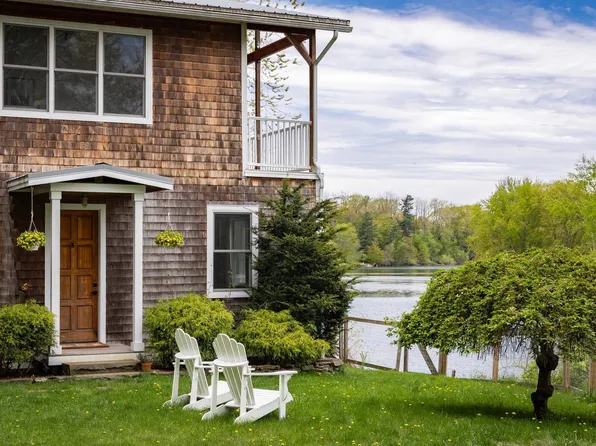 300 Plattsburg Ave, Burlington, VT 05408