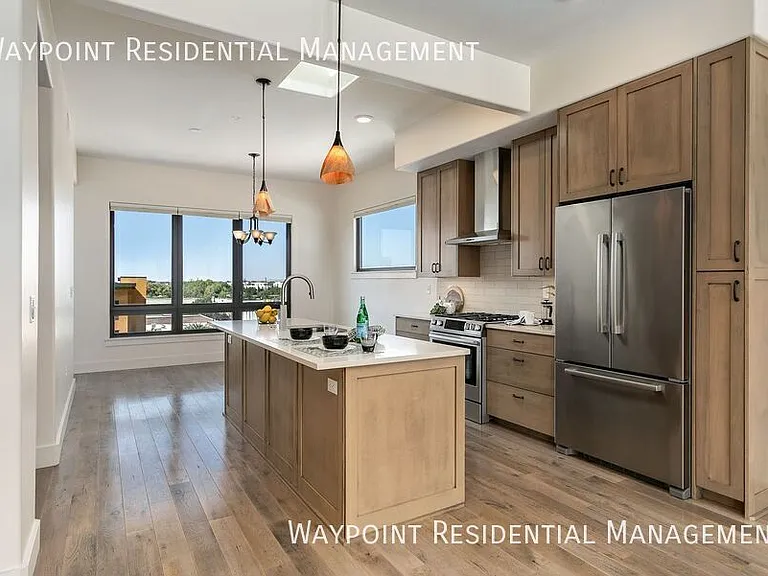 611 S 8th St #601 — Photo 16
