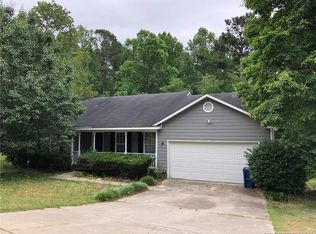 6305 Applewhite Rd, Fayetteville, NC 28304