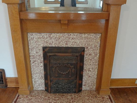Antique gas heater