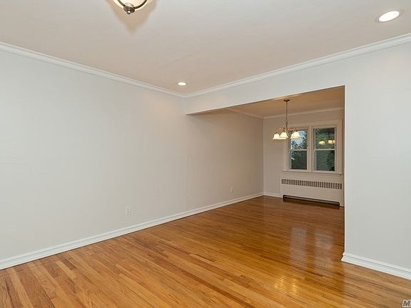 4th image of 2 Yarmouth St
