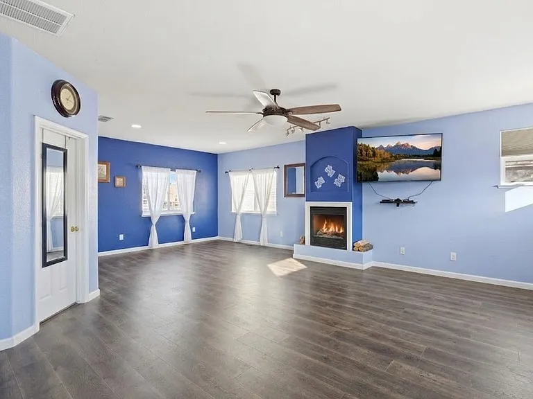 5412 Port Alice Way — Photo 14