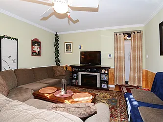 Sold by Robert E. Hill 
