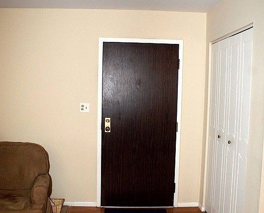 3rd image of 1820 W Surrey Park Ln Unit 1D