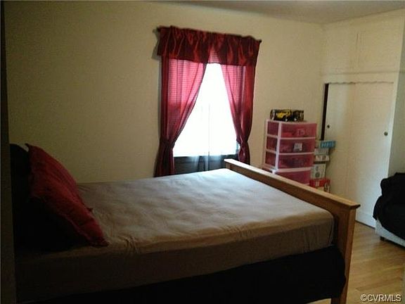 5th image of 21012 Orange Hill Ave