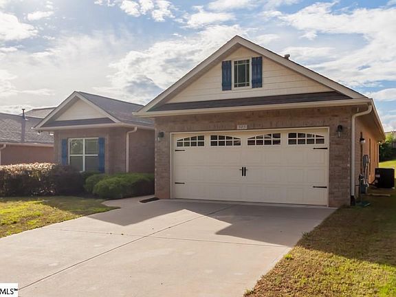 3rd image of 503 Airdale Ln