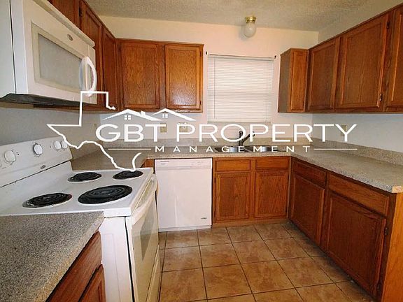 2nd image of 1132 Germany Dr