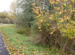 47 Sunset Ln, Indiana, PA 15701