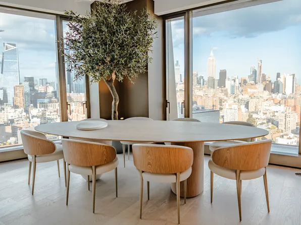 500 West 18th Street image 3 of 13