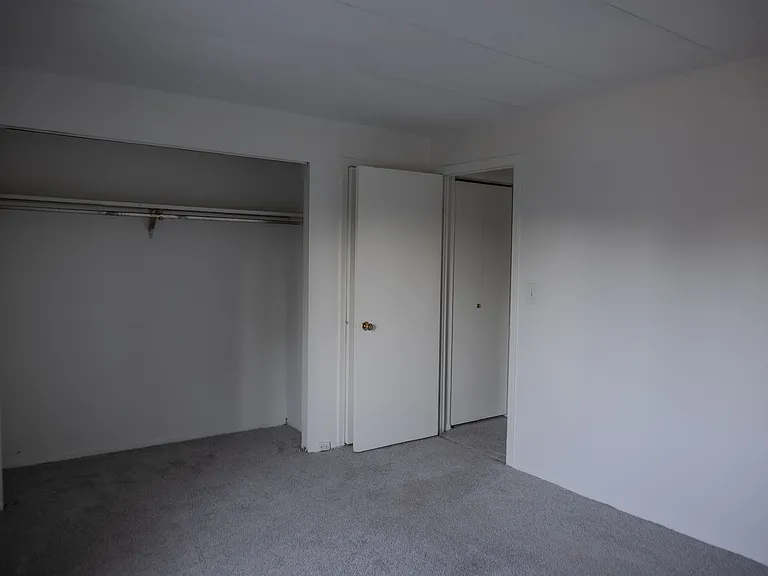 2440 Noble Rd #1 — Photo 18