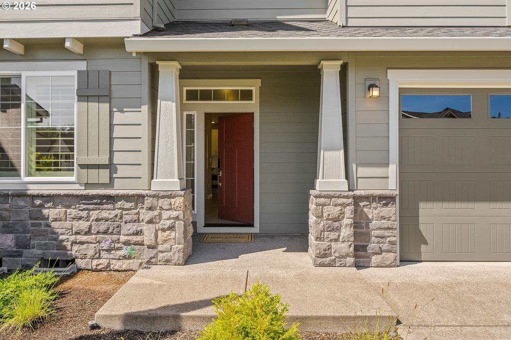 12660 SW Moorhen Way, Beaverton, OR - View 2