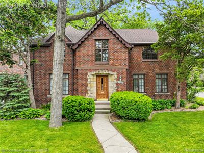 19280 Warrington Dr, Detroit, MI, 48221