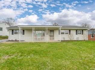 2902 Vale Dr, Dayton, OH 45420