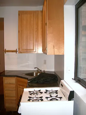 Rented by Match Realty | media 33